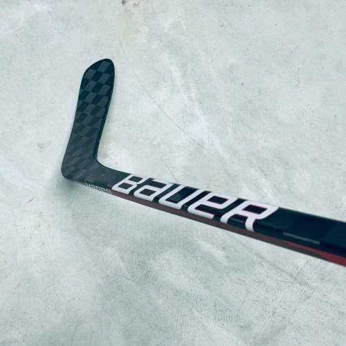 Bauer Nexus Geo Pro Stock Stick Right P28 P88 77 Flex