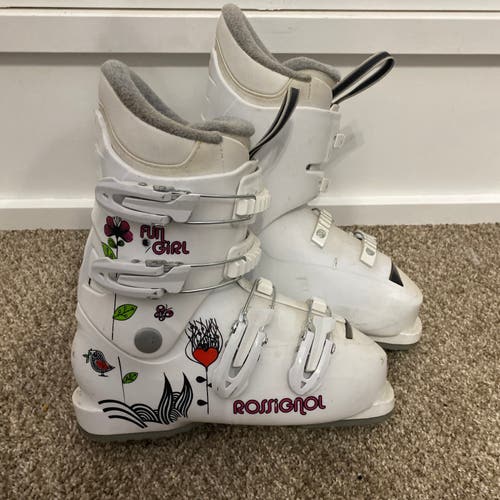 Rossignol Fun Girl Ski Boots Girls 23.5 / Women’s 6.5