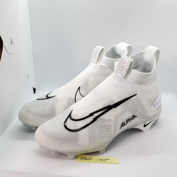 NWOB Nike Alpha Menace Elite 3 \