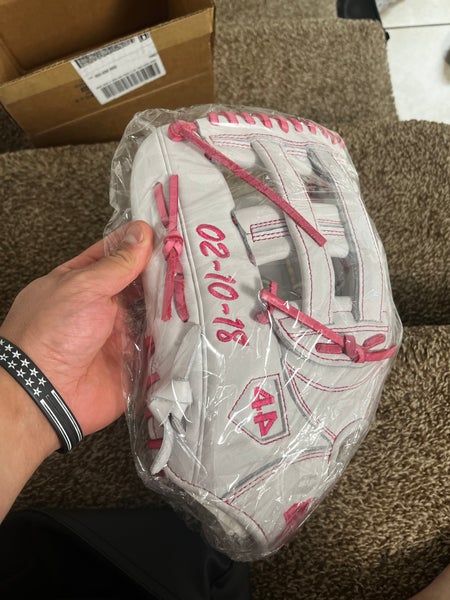 New 2023 Left Hand Throw 44 Pro Outfield Signiture Series Baseball Glove 13"