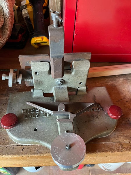 Wissota Skate Holder