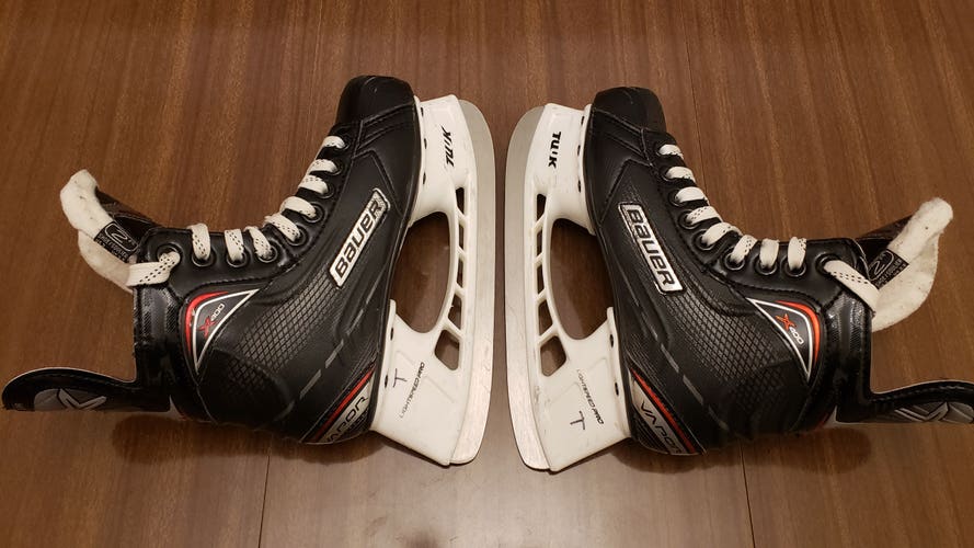 Junior Used Bauer Vapor X400 Hockey Skates D&R (Regular) 2.0