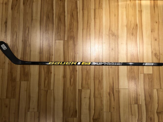 Bauer Supreme 2S Team Hockey Stick P28