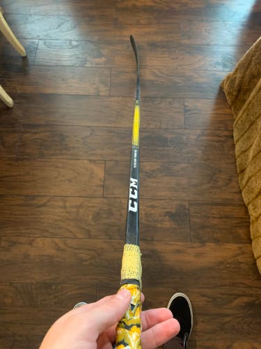 Senior Right Handed P29 Super Tacks AS2 Pro Hockey Stick