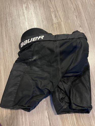 Junior Medium Bauer Hockey Pants