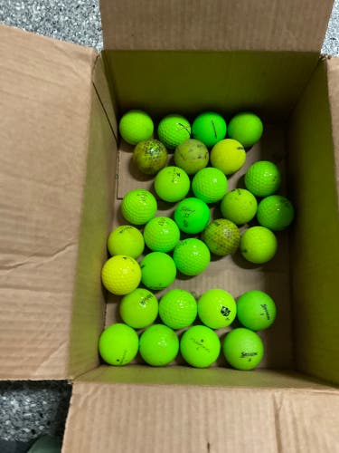 Used Titleist 28 Pack (2 Dozen) Titleist Velocity Balls