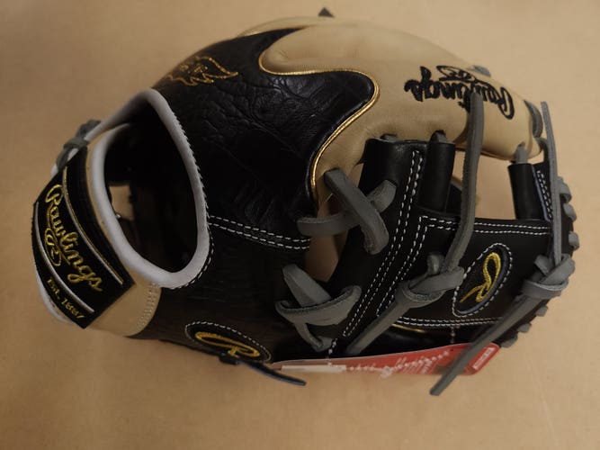 New Rawlings August 2021 GOTM Right Hand Throw Infield Heart of the Hide Baseball Glove 11.75"