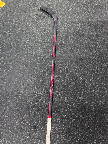 Intermediate Used Right Handed CCM Jetspeed FT4 Pro Hockey Stick P90T