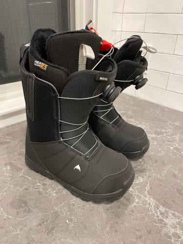 New Size 8.0 (Women's 9.0) Burton MOTO BOA Snowboard Boots