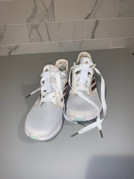 Adidas Women’s Edge Lux (Size 10)
