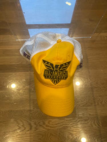 Yellow Used One Size Fits All Under Armour Hat