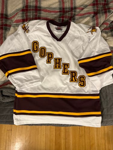 University of Minnesota Golden Gophers Men’s Hockey Jersey