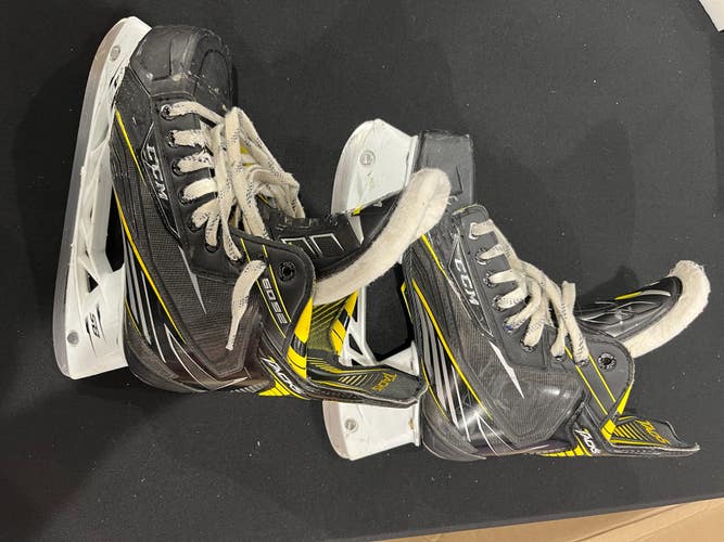 Junior Used CCM Tacks 6092 Hockey Skates D&R (Regular) 6.0