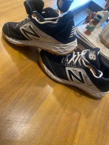 Black Used Size 7.5 (Women's 8.5) New Balance Shoes