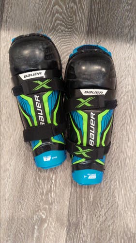Youth Used Bauer X 9" Shin Pads