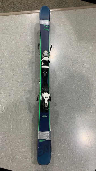 Used Rossignol Experience 140 CM Skis W/ Look Xpress Junior Bindings