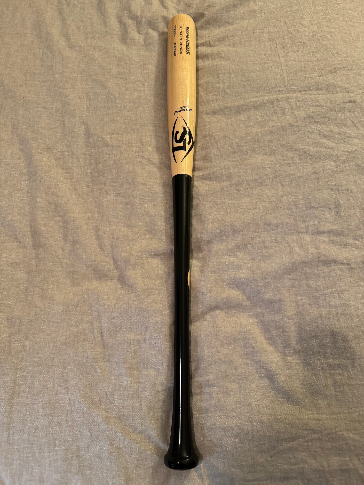 Louisville Slugger Genuine S3 Maple Wood Bat 