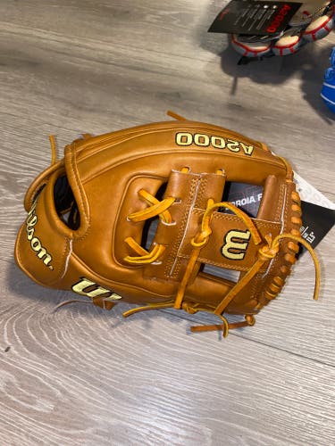 Wilson a2000 DP15 11.5 inch baseball glove