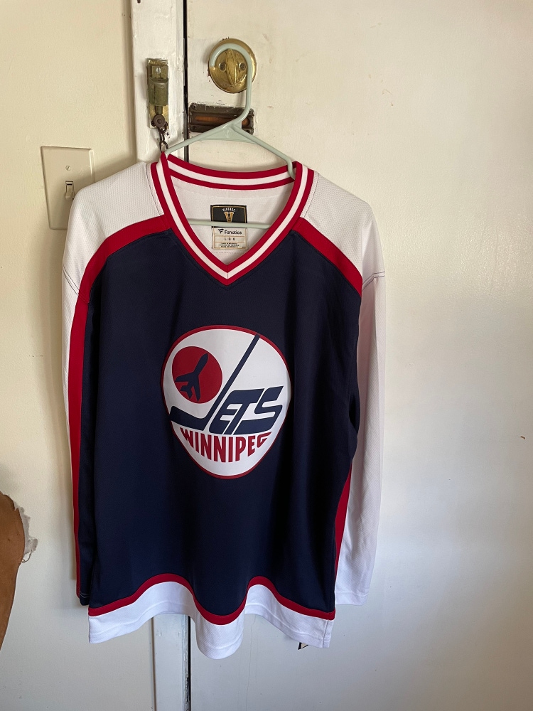 Winnipeg Jets Fanatics Men’s NHL Vintage Jersey L
