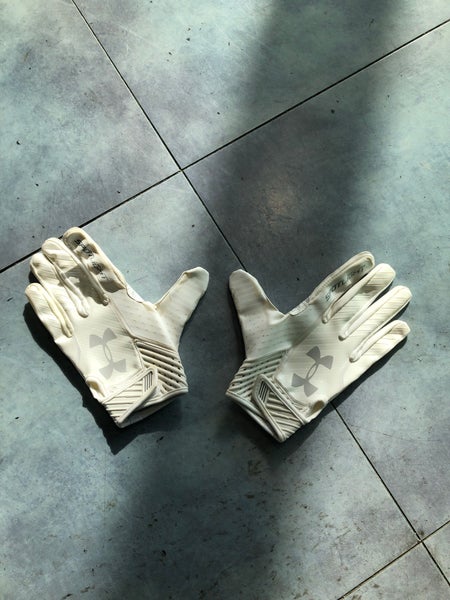 Used Large Under Armour WR Football Gloves