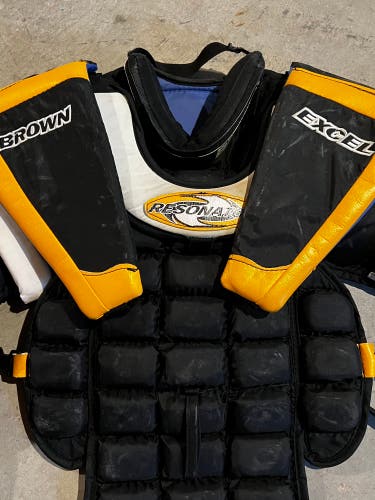 Brown Junior Large Hockey Goalie Chest Protector