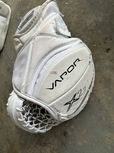 Used Regular Vapor X2.7 Glove and Blocker Set