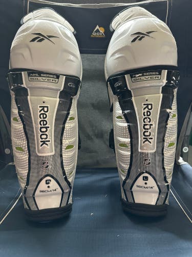 Reebok NHL Series 14" Shin Pads