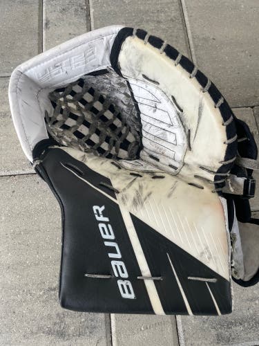 Bauer Ultrasonic Goalie Glove