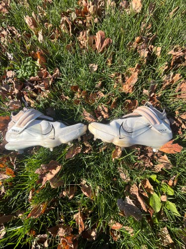 Nike Trout 7 Baseball Cleats M10