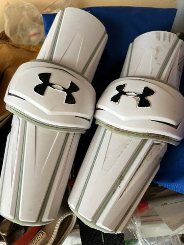 Under Armour Revenant Lacrosse Elbow Guards