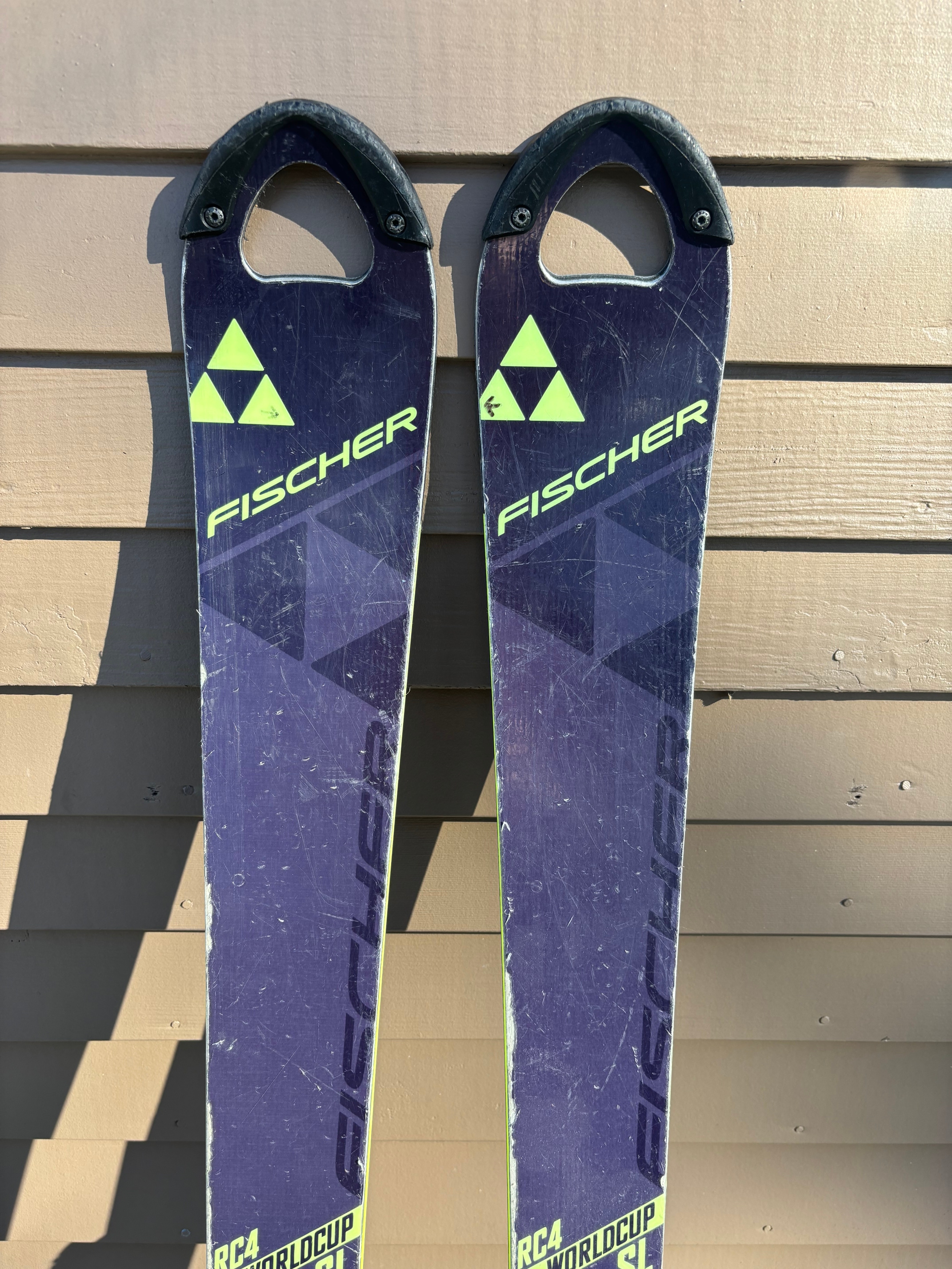 Used Kid's Fischer 140 cm Racing RC4 Race Skis Without Bindings