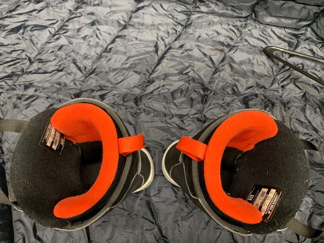 Size 2 Kid's Salomon Launch Boa Snowboard Boots