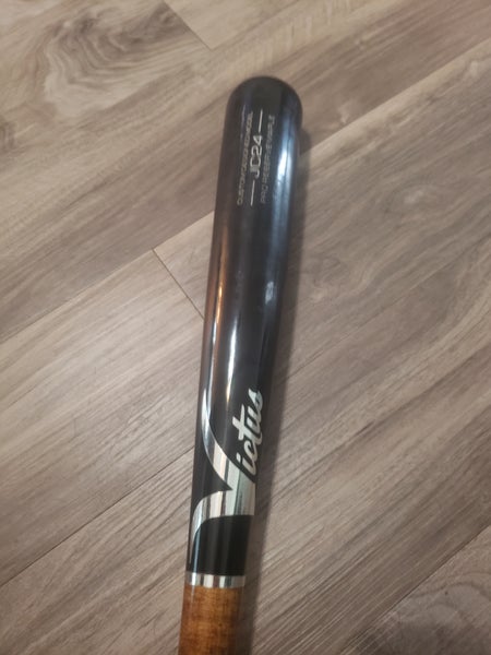 Used BBCOR Certified 2023 Victus Maple Victus Pro Reserve JC24 Bat (-3) 29 oz 32"