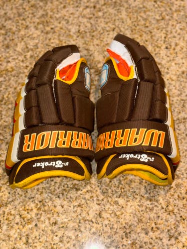 Warrior stroker gloves