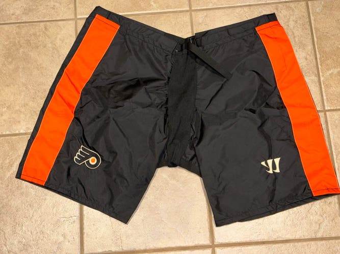 Flyers 2012 winter classic warrior shell
