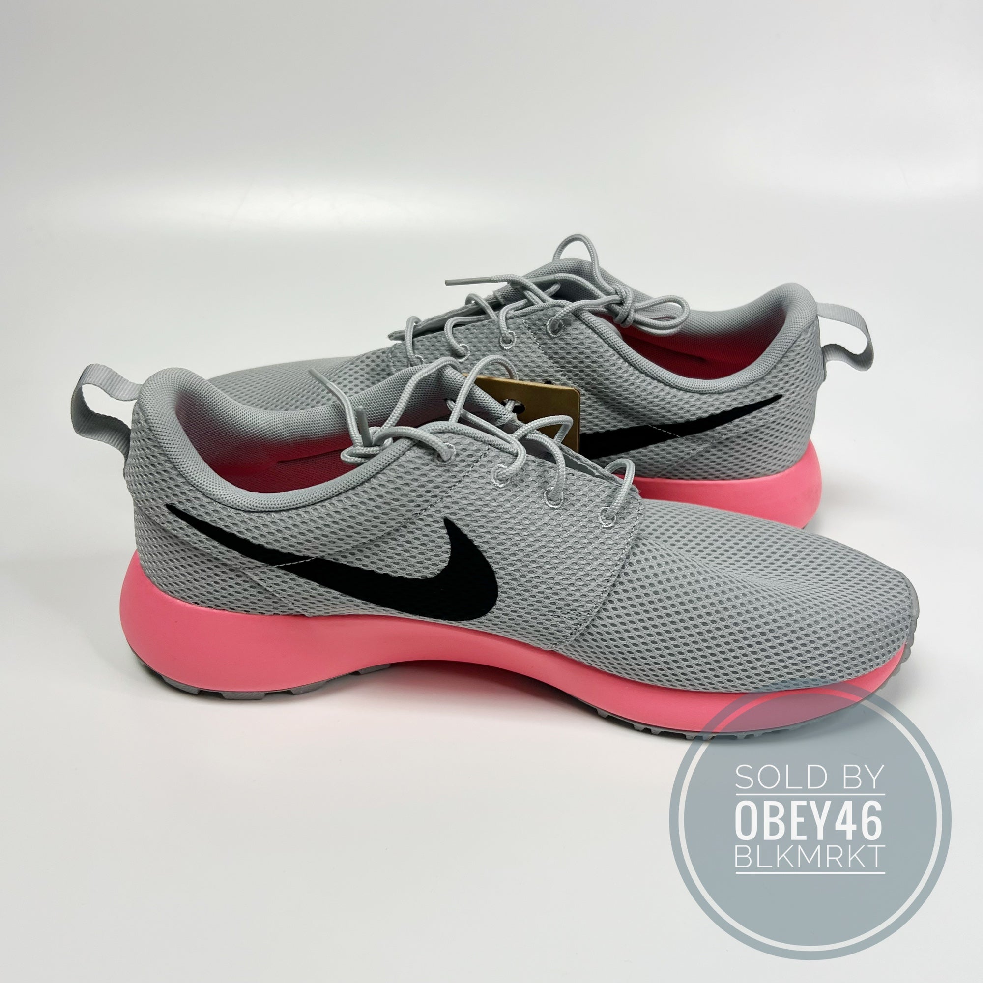 nike roshe pink grey