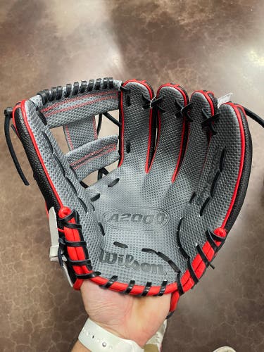 2021 Infield 11.5" A2000 Baseball Glove