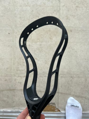 Lightly Used Attack & Midfield StringKing Mark 2A Head