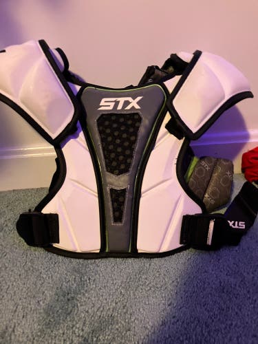 Stx cell lll geo flex chest pad