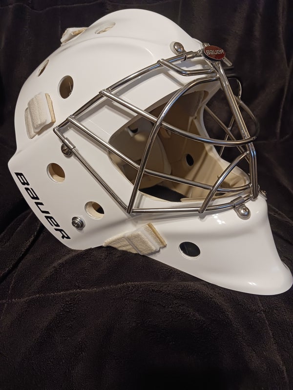 Senior Used Bauer 960 Goalie Mask