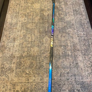 Intermediate Left Hand P29  Nexus Sync Hockey Stick