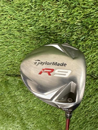 Used TaylorMade R9 Right Driver Stiff 10.5