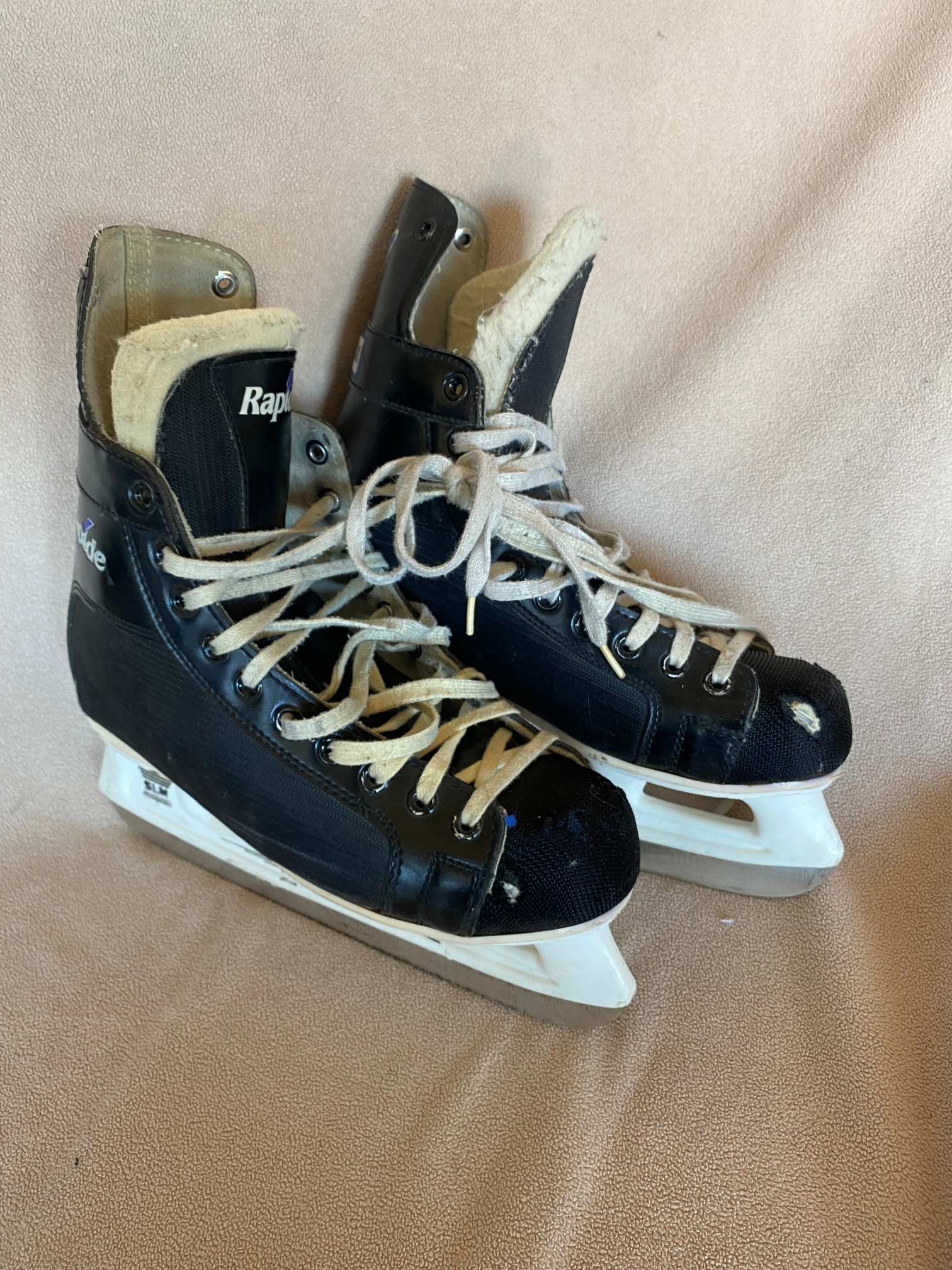 Senior Used CCM Rapide 101 Hockey Skates Narrow Width Size 8