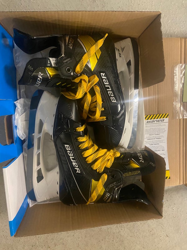 New Bauer Size 6.5 Fit 1 Supreme UltraSonic Hockey Skates