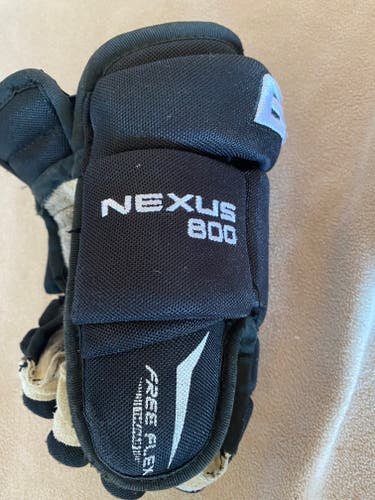 Used Bauer Nexus 800 Gloves 10"