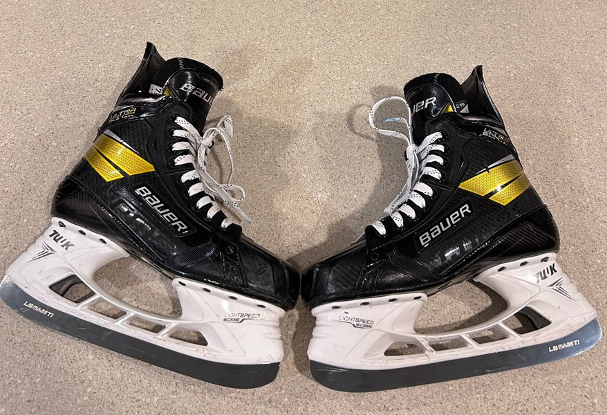 Used Bauer Wide Width Size 7.5 Supreme UltraSonic Hockey Skates