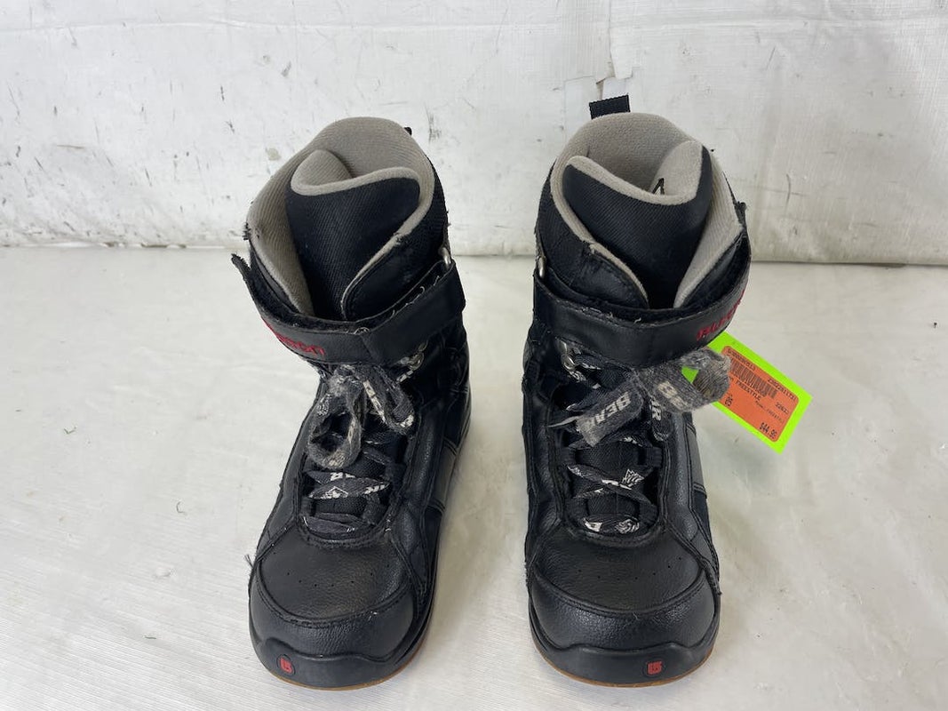 Used Burton Freestyle Junior 05 Snowboard Boots