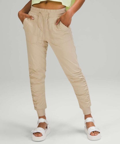 Lululemon Beyond the Studio 7/8 Jogger W5DD6S Trench Beige Lined Yoga Size: 10