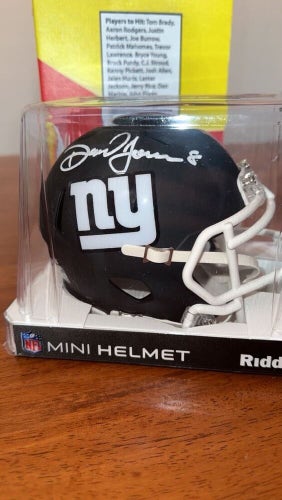 Daniel Jones Autographed Riddell Flat Black New York Giants MINI Helmet Fanatics