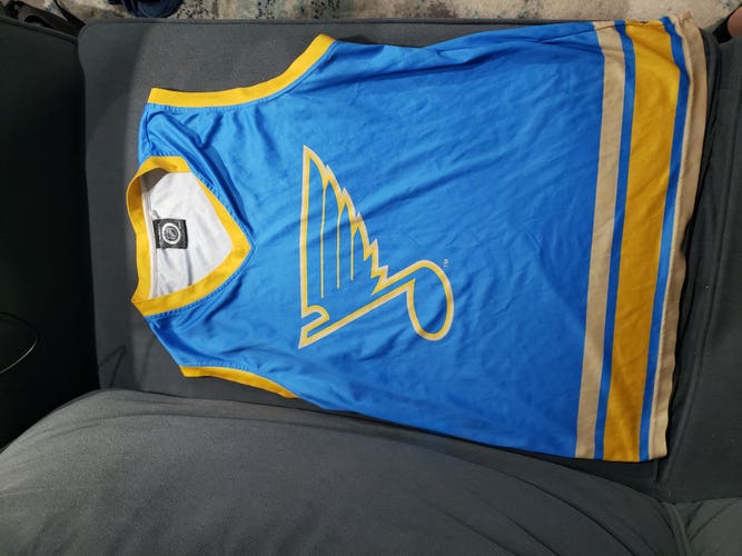 St. Louis Blues Large Men's Basketball Jersey